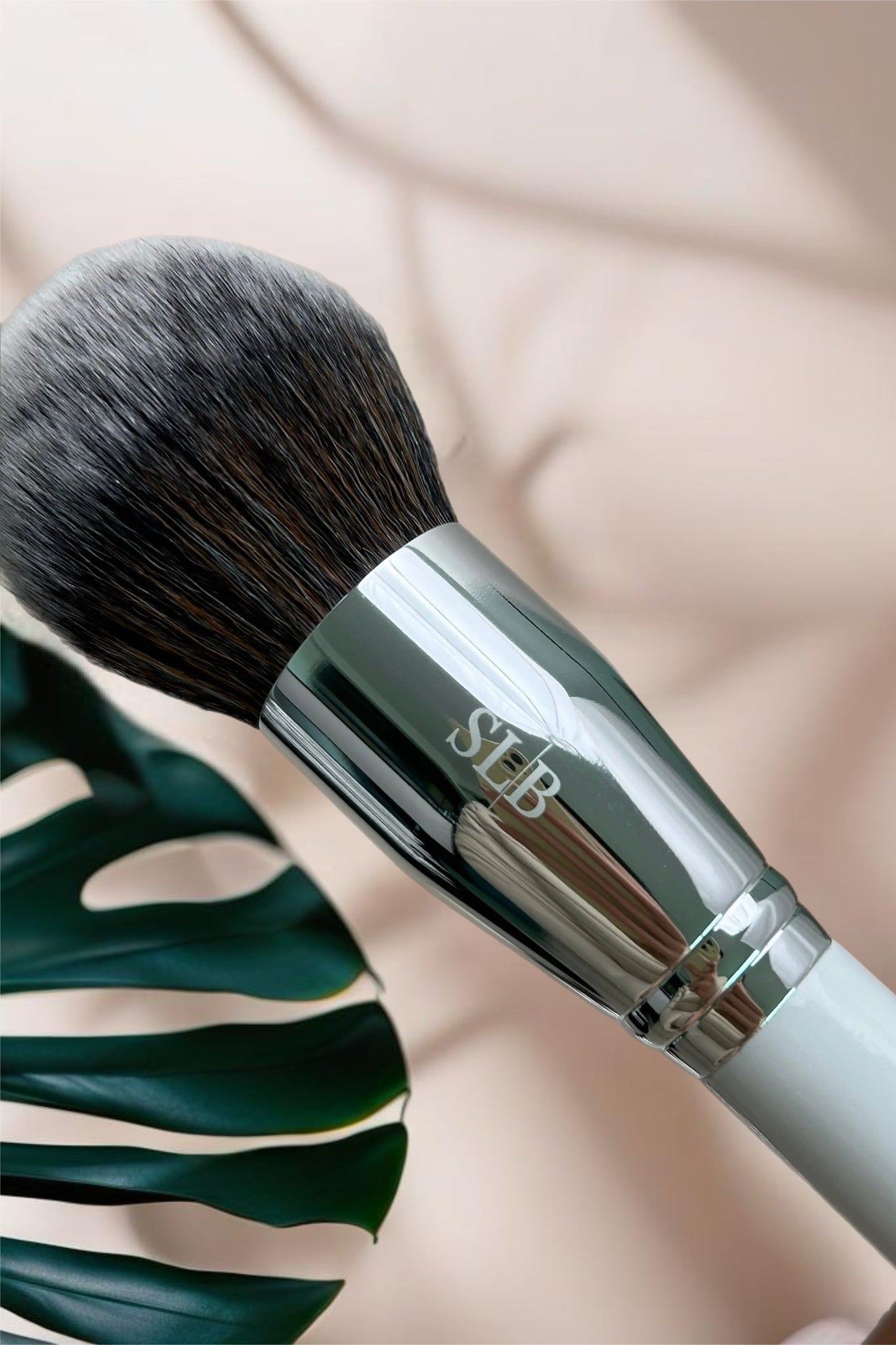 ESSENTIAL BRUSH SET